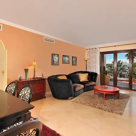 Golfers Paradise Canovas Apartment *